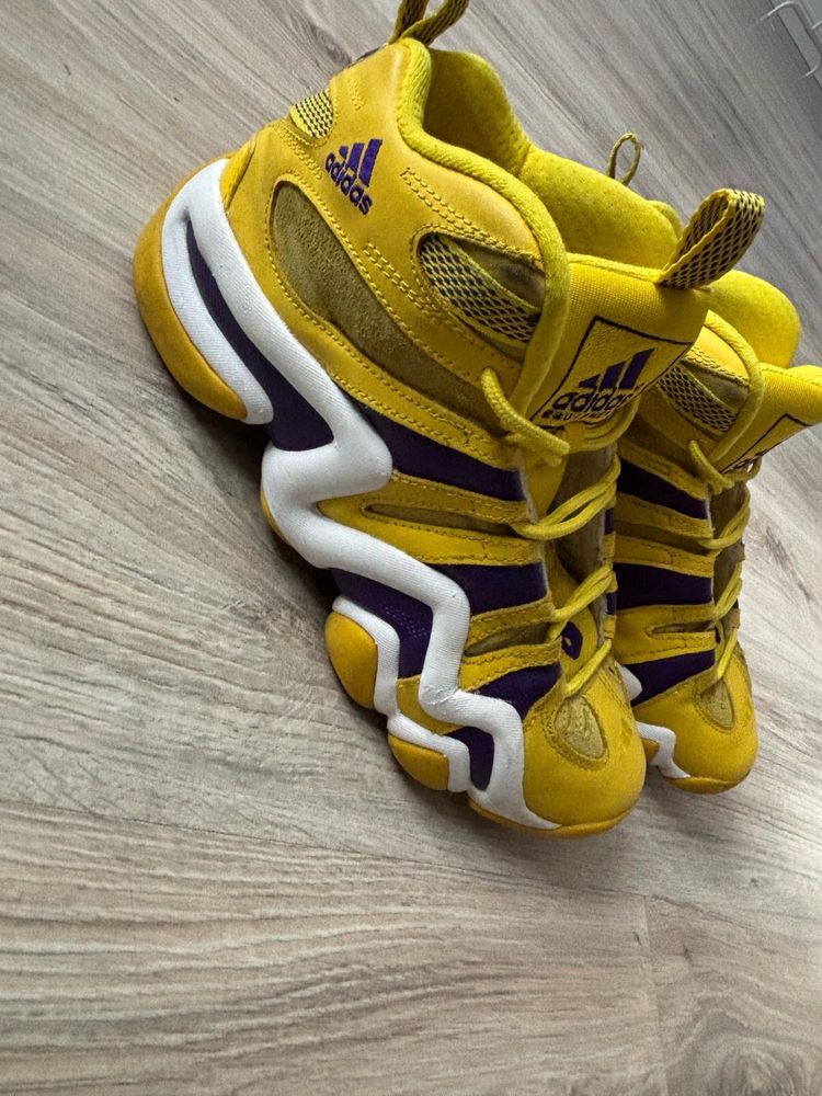 Aadidas to Re-Release Kobe's KB8 Basketball Shoe 43,5