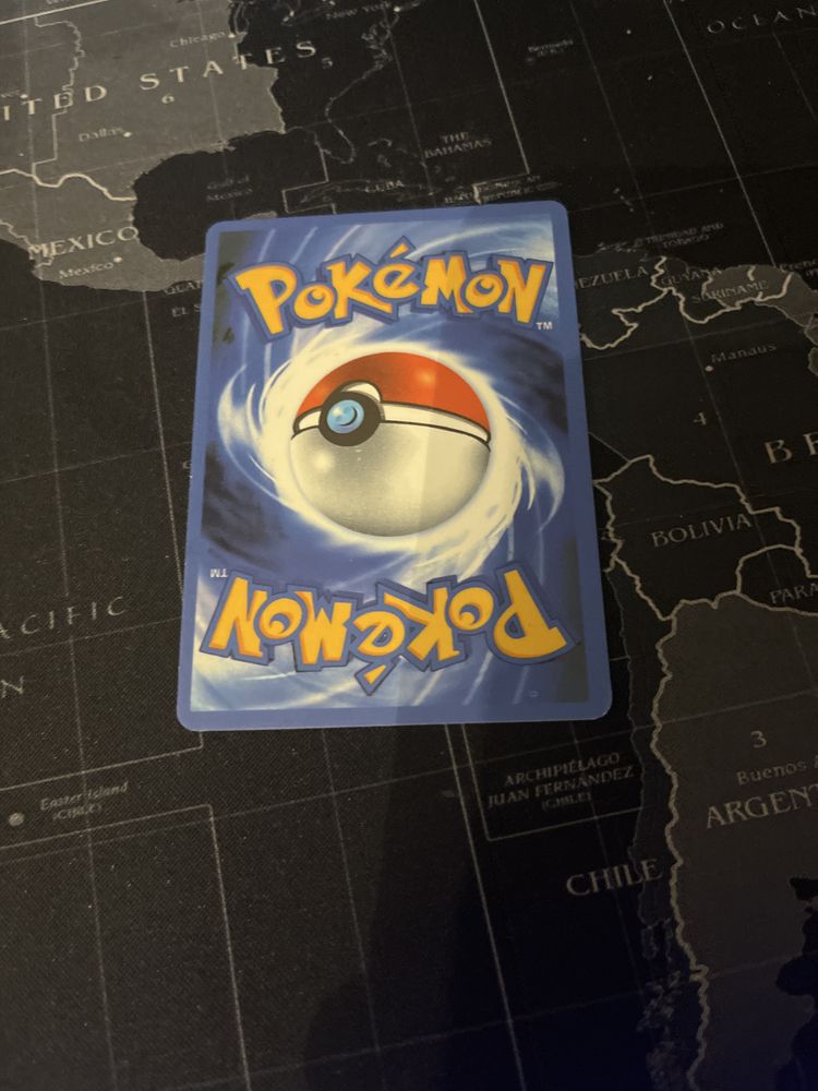 Karta pokemon Pikachu Vmax