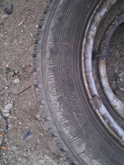 155×70R13 є 6 коліс в зборі в гарному стані протектор