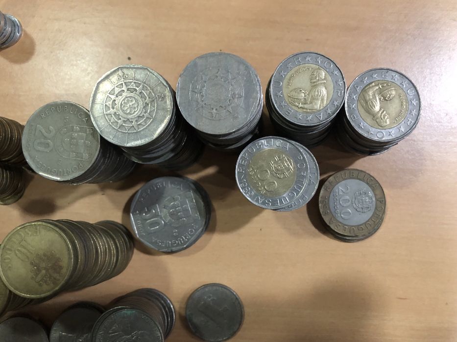 Lote de moedas de escudo