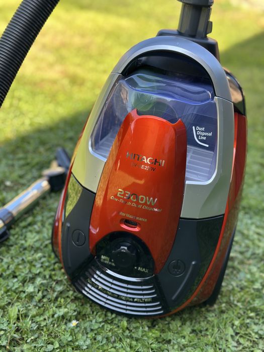 Пилосос hitachi 2300w