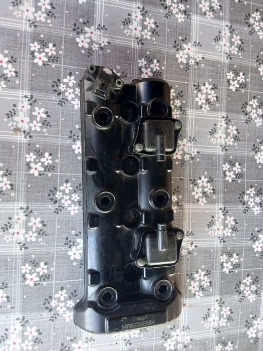 Pokrywa zaworów GSXR K5 750