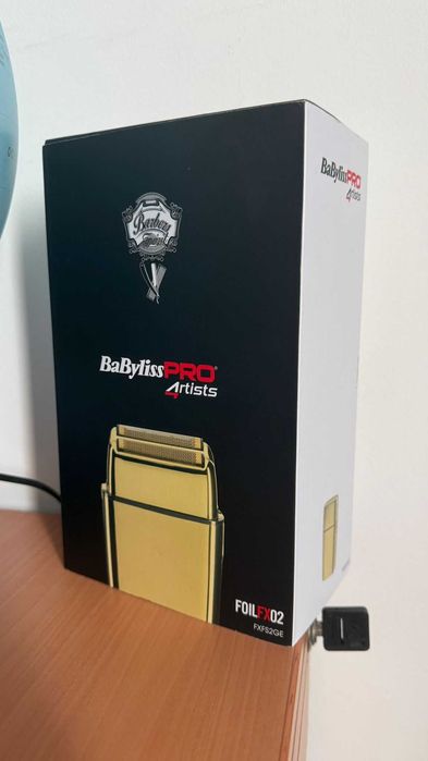 Babyliss Pro Foilfx02 Gunsteel Maquina de Barbear Dourada