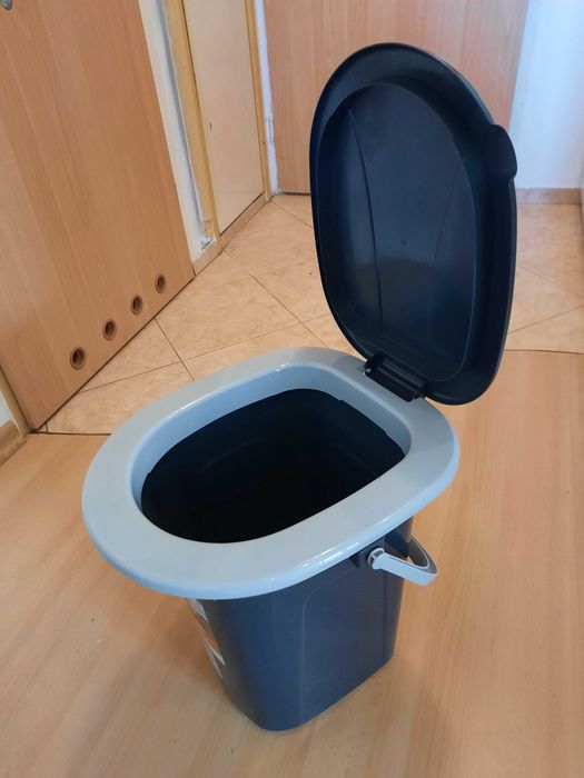 Tron awaryjny - toaleta turystyczna - portable WC