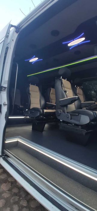 Van bus VIP dla 9-ciu 9 osób idealny na narty w góry nad morze wakacje