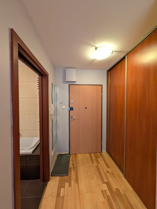 Kawalerka - Gaj z  AGD do wejścia na już plus piwnica.