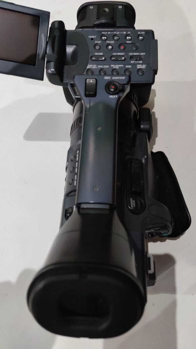 Цифрова відеокамера Sony HDR-FX1E