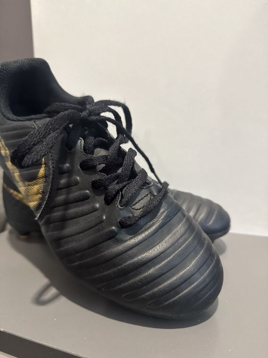 футбольні бутси Nike tiempo 36р