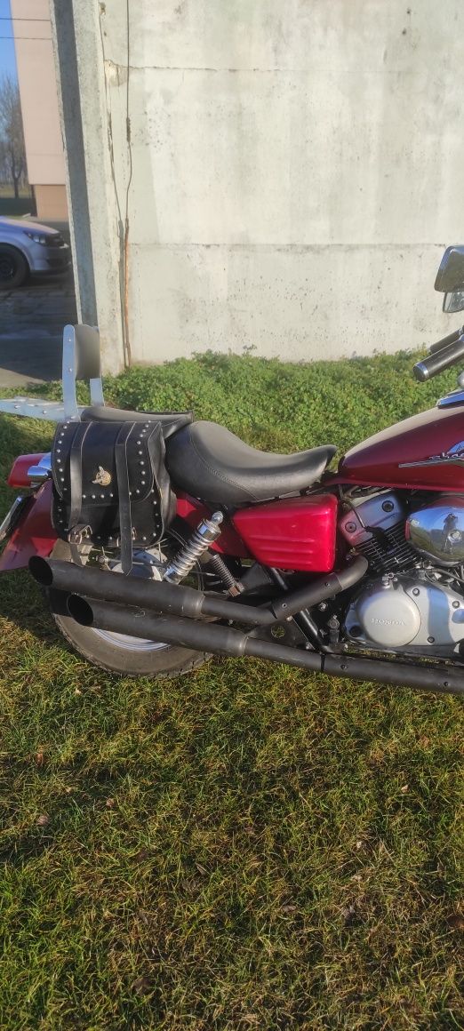 Honda Shadow by 125