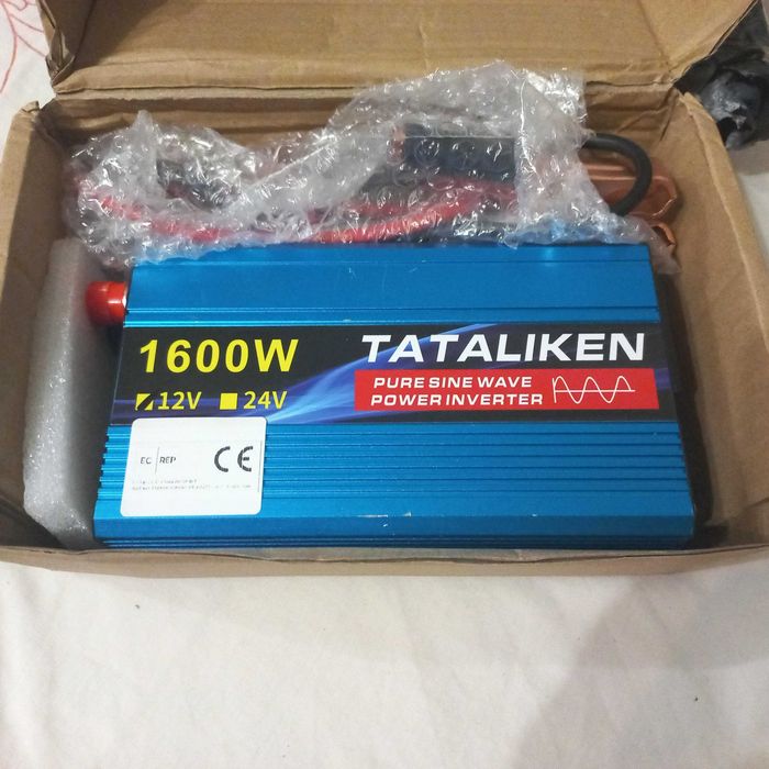 Инвертор 12-220B 1600W