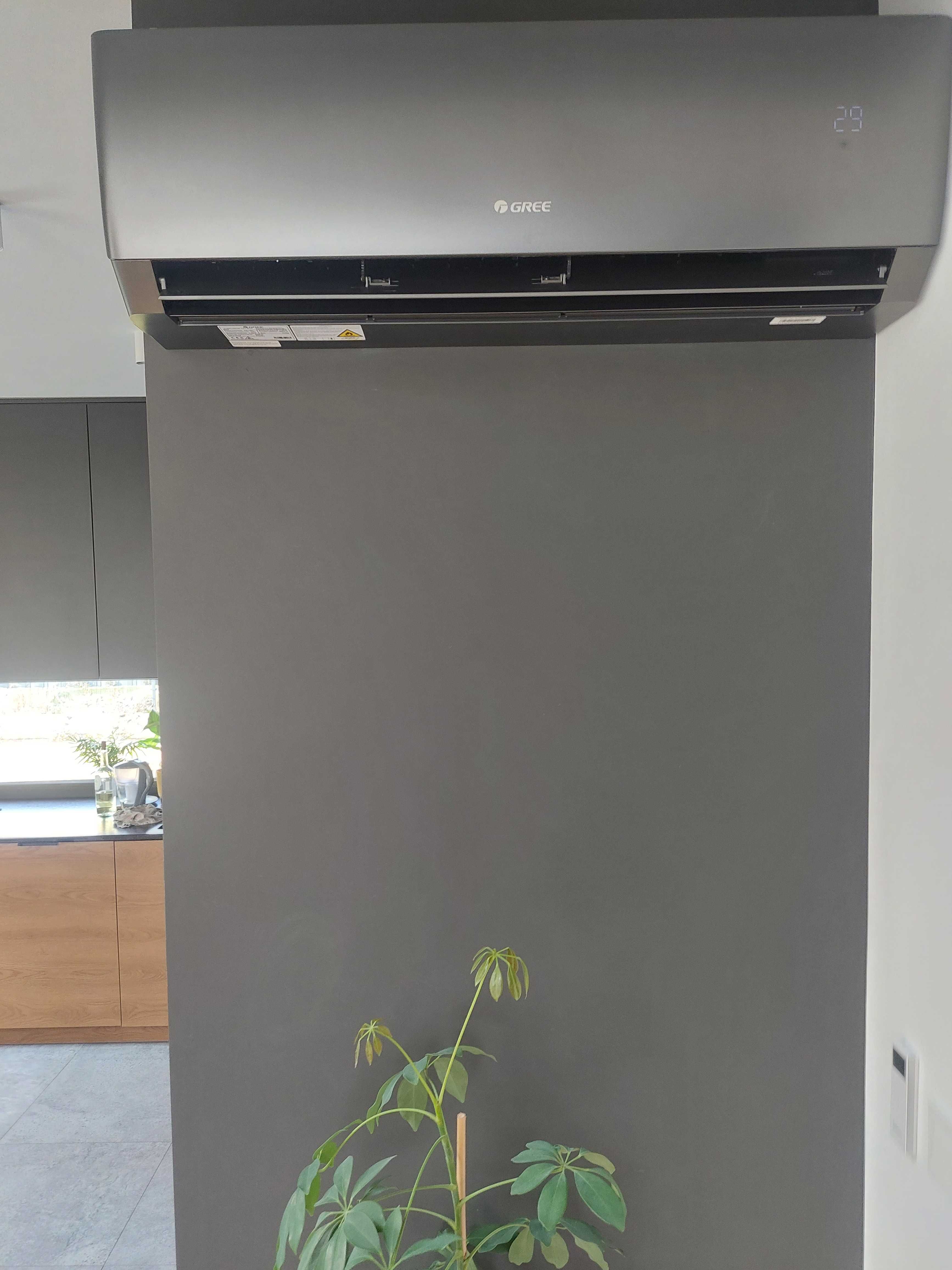 Klimatyzator Gree Pular Pro 2,7kW z montażem. White/Dark Do 30m2