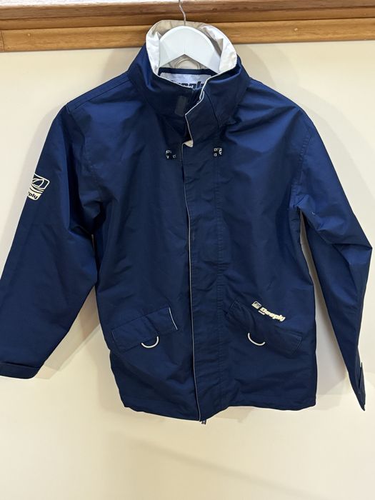 Casaco azul marca Deeply sail de homem em excelente estado