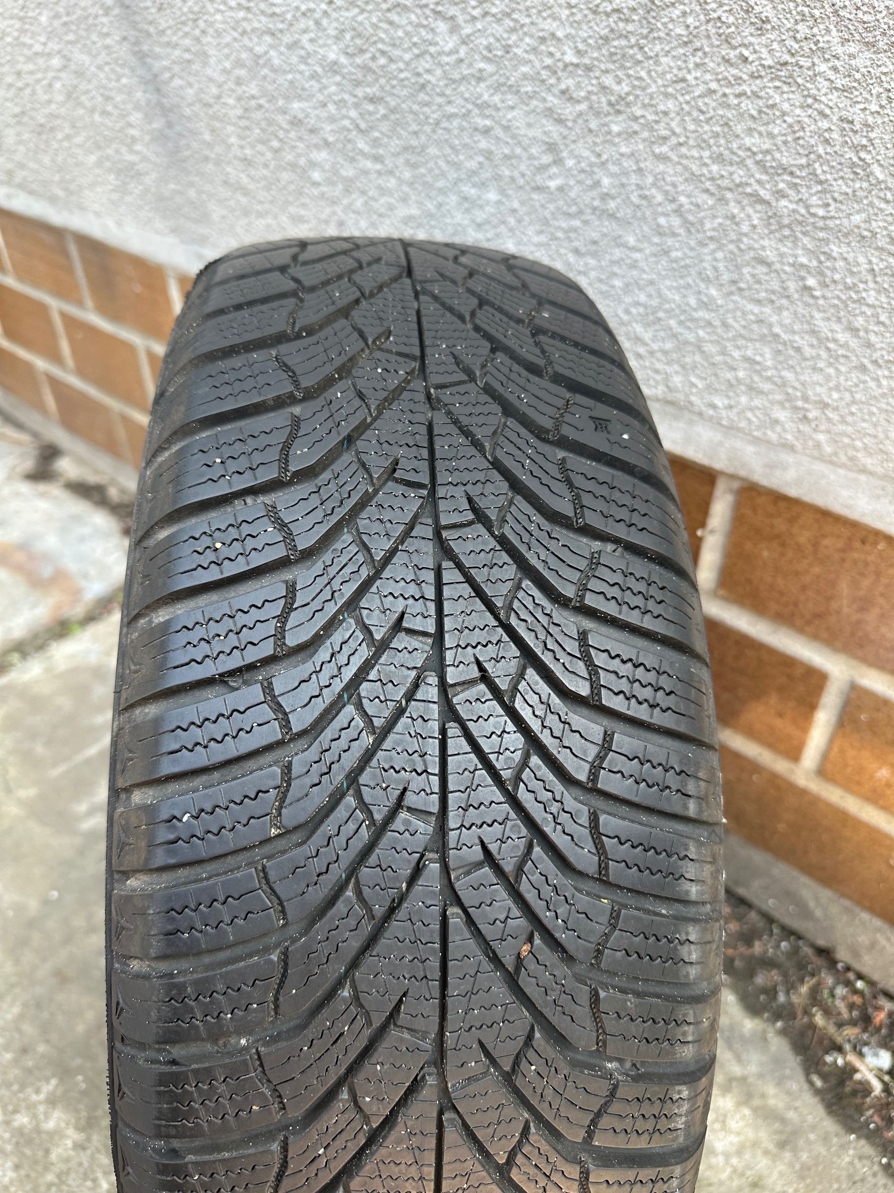 Sprzedam opony Kumho 195/55 R15 – rocznik 2024, jak nowe