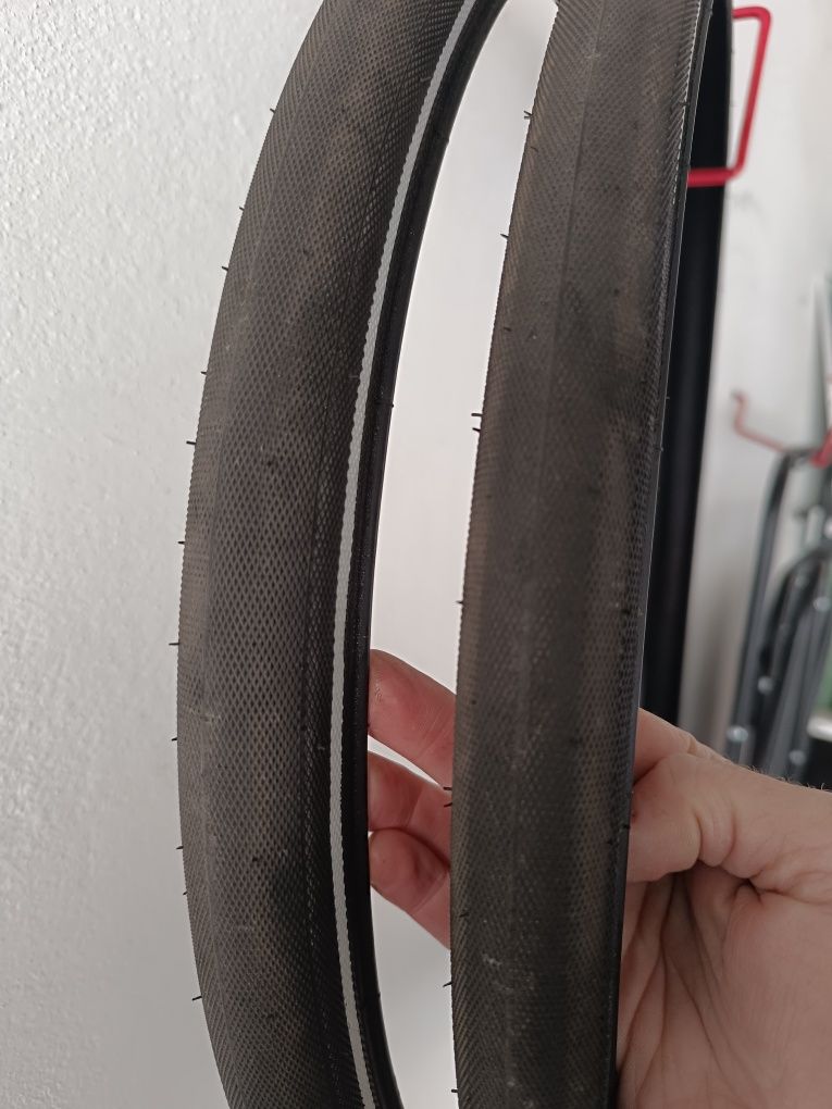 Opony Continental contact speed 26x1.3