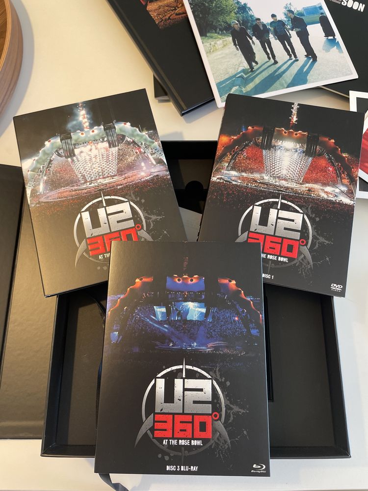 U2 Live at the Rose Bowl - Deluxe Box Set