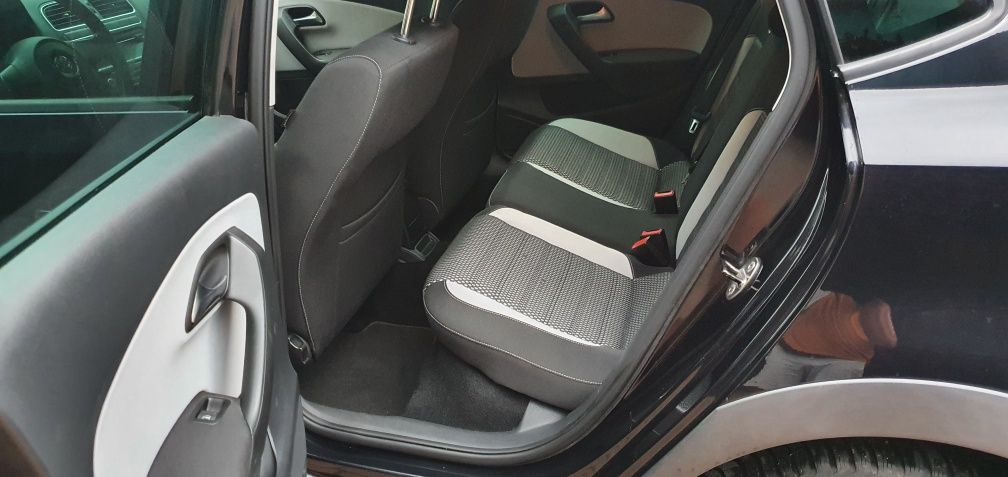 VW Polo Cross 1.6 TDI Niski Przebieg