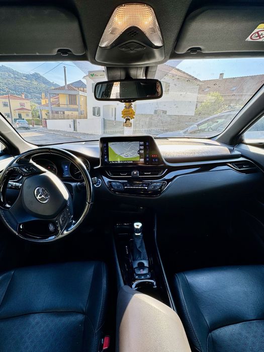 Lindo Toyota C-HR 1.8 híbrido 2019 único dono!