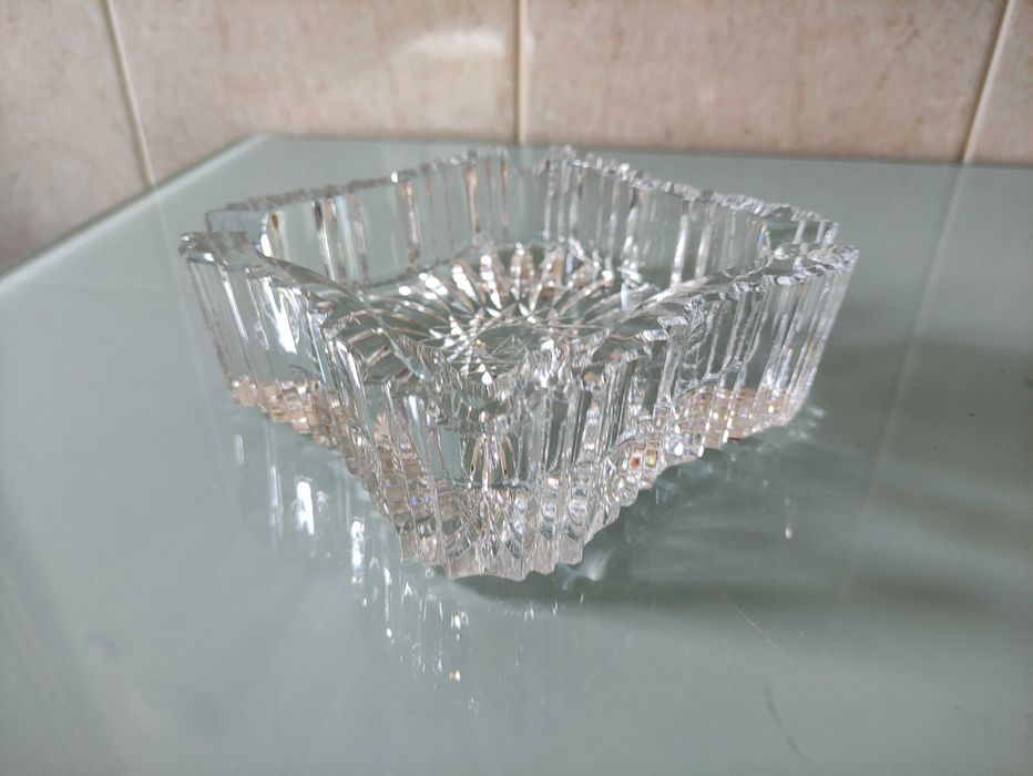 Cinzeiros em cristal