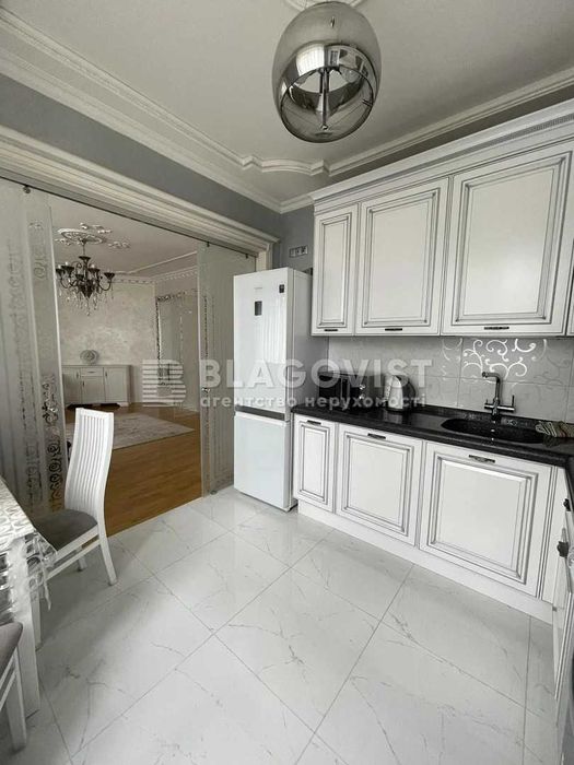 Оренда 2-кімн. Грушевського Михайла, 34/1. Липки. Арсенальна