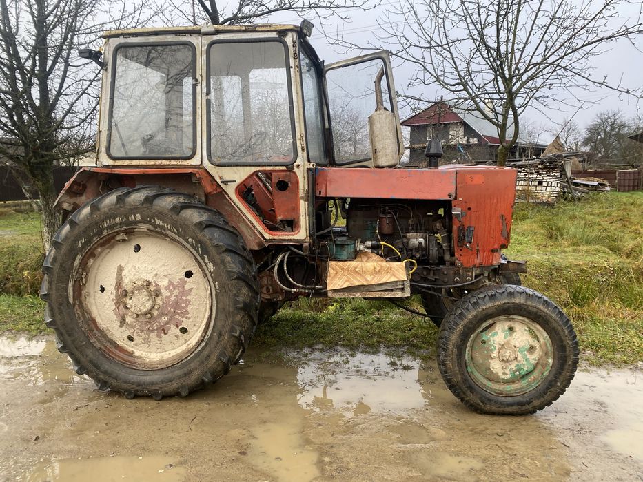 Трактор ЮМЗ.