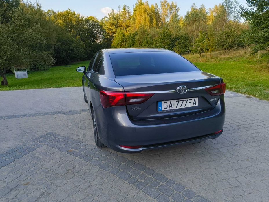 Toyota Avensis 2.0 Prestige MS AUTOMAT
