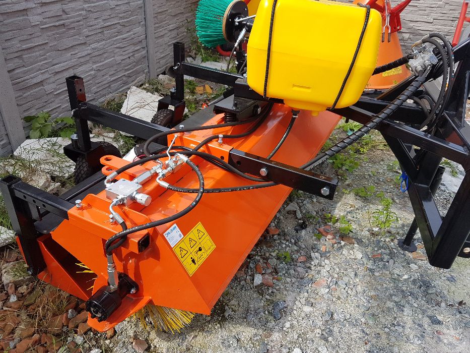 Zamiatarka 2,0m hydrauliczna szczotka transport metal technik