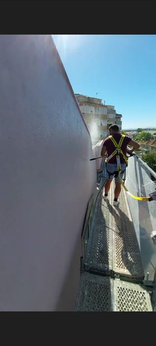 Pinturas e Isolamentos