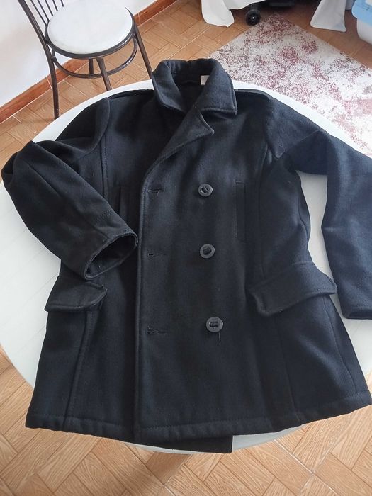 Casaco preto usado