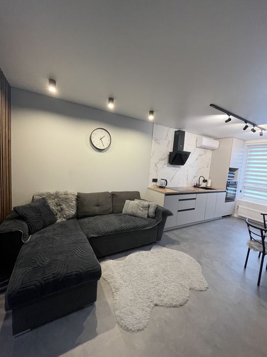 Стиль та затишок в ЦЕНТРІ. Квартира подобово.