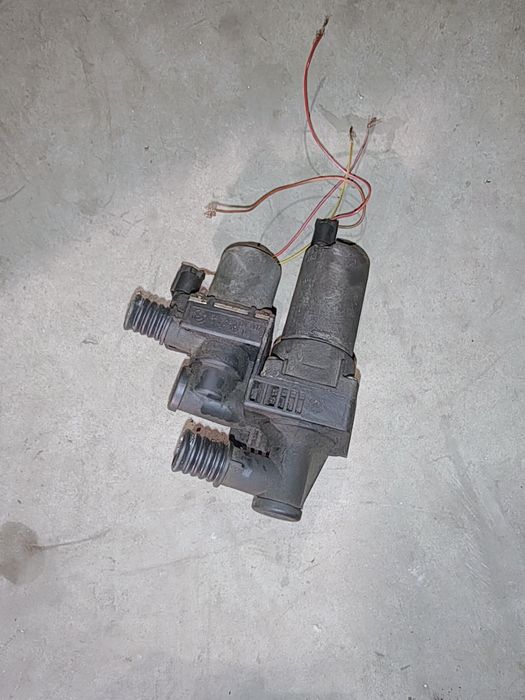 BMW E46 pompka wody elektrozawór 11.4741.2149 i inne