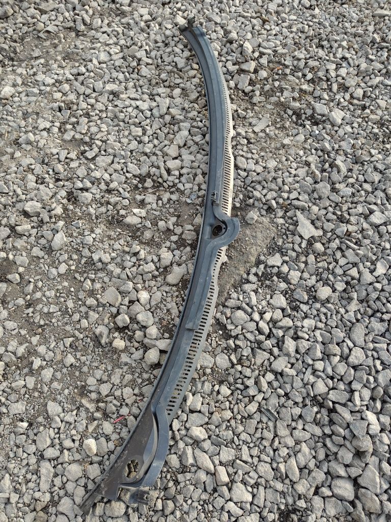 Podszybie plastikowe audi A4 b6 b7