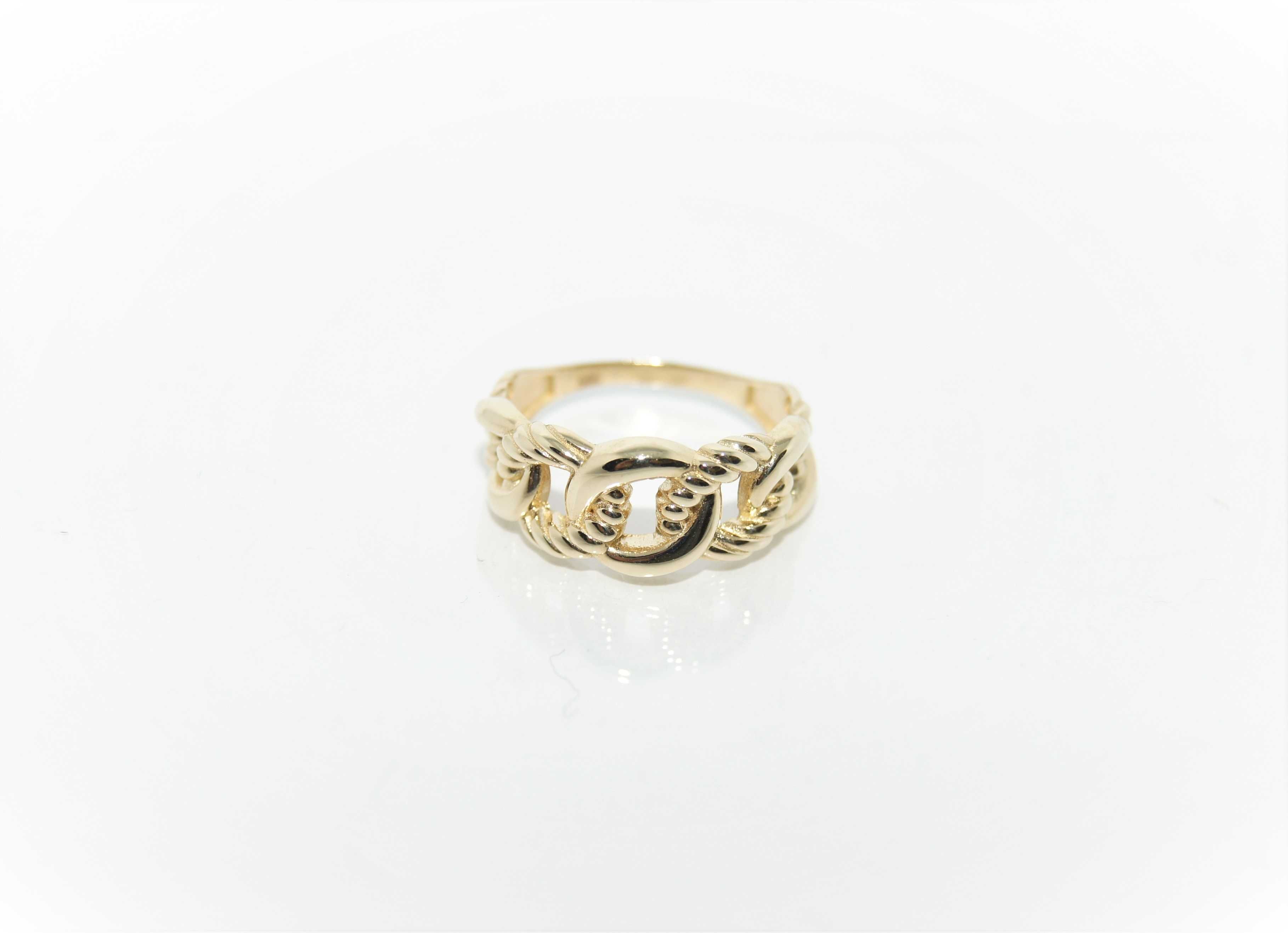 Złoty pierścionek p.585/3,76g  Al.1