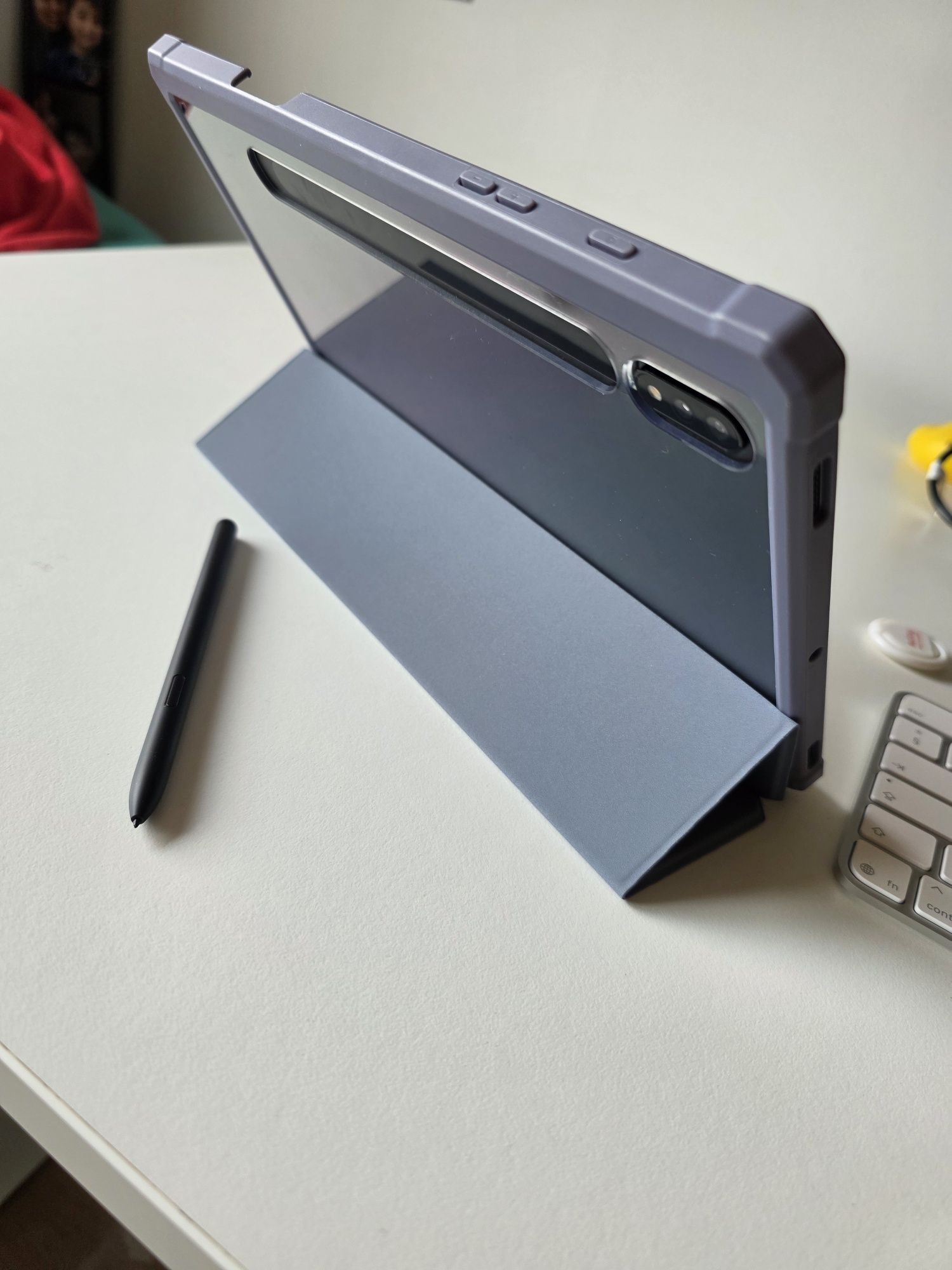 Tab S8 + capa magnética