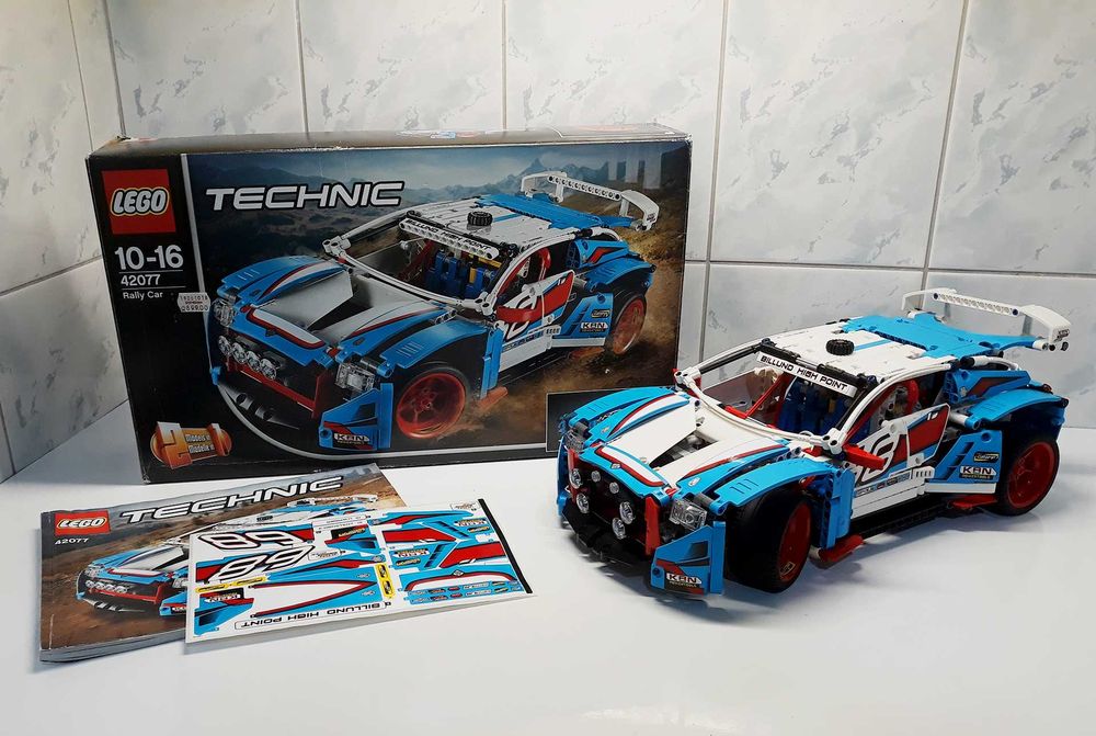 Lego Technic 42077 Niebieska wyścigówka