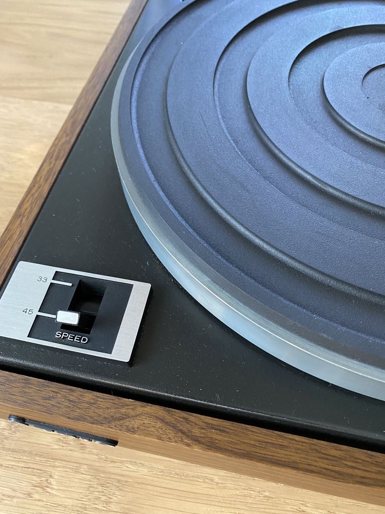 Gramofon kenwood Trio kd-1033