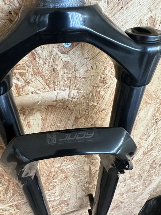 Suspensão rockshox Judy
