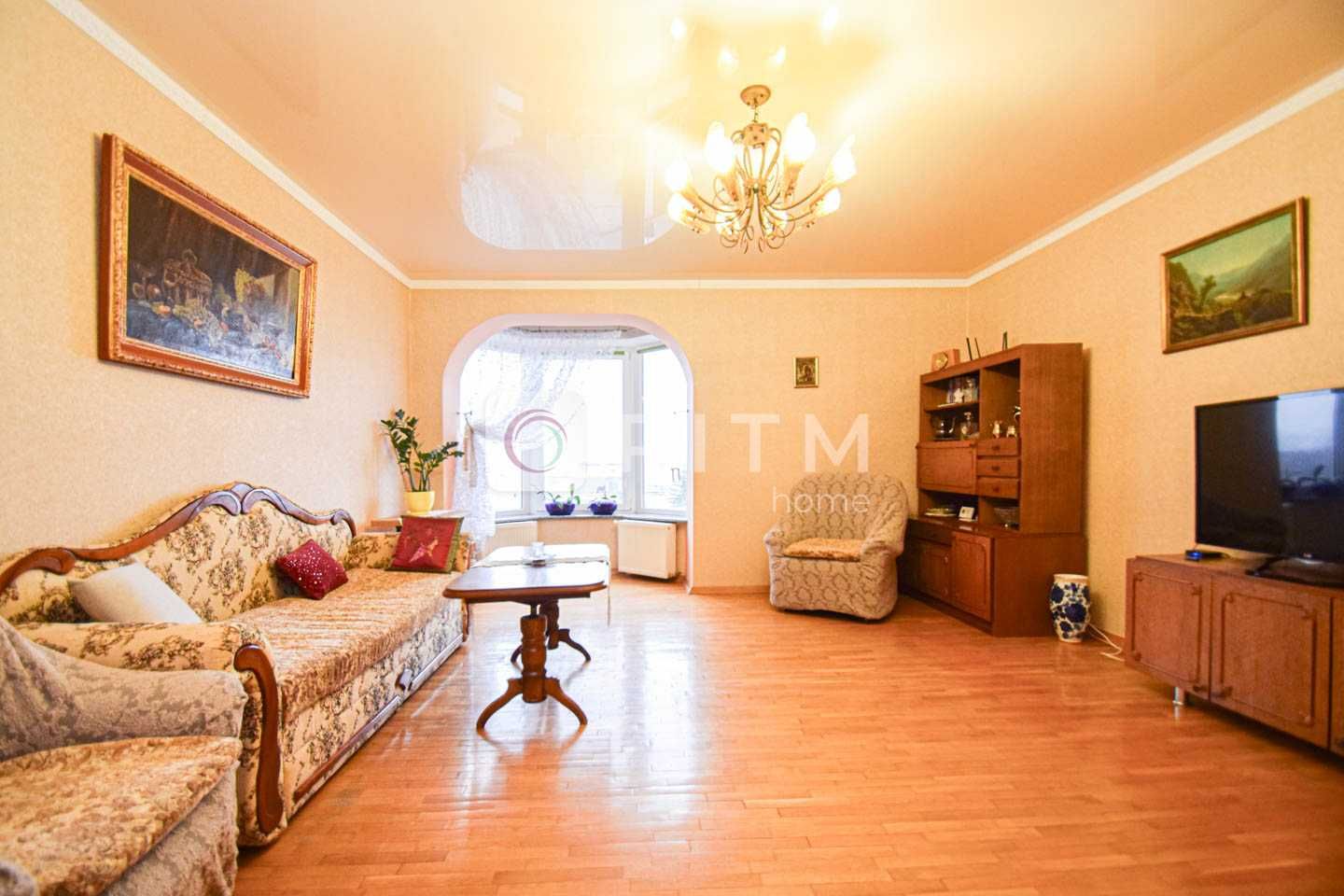 Продаж квартири на Котляревського 13 !