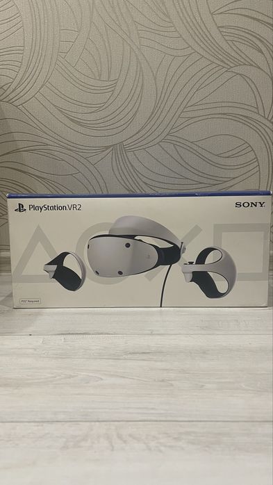 Продам игровую консоль PS5 и  VR2