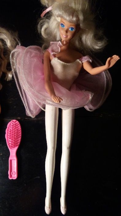 Barbie VINTAGE antiga de 1966