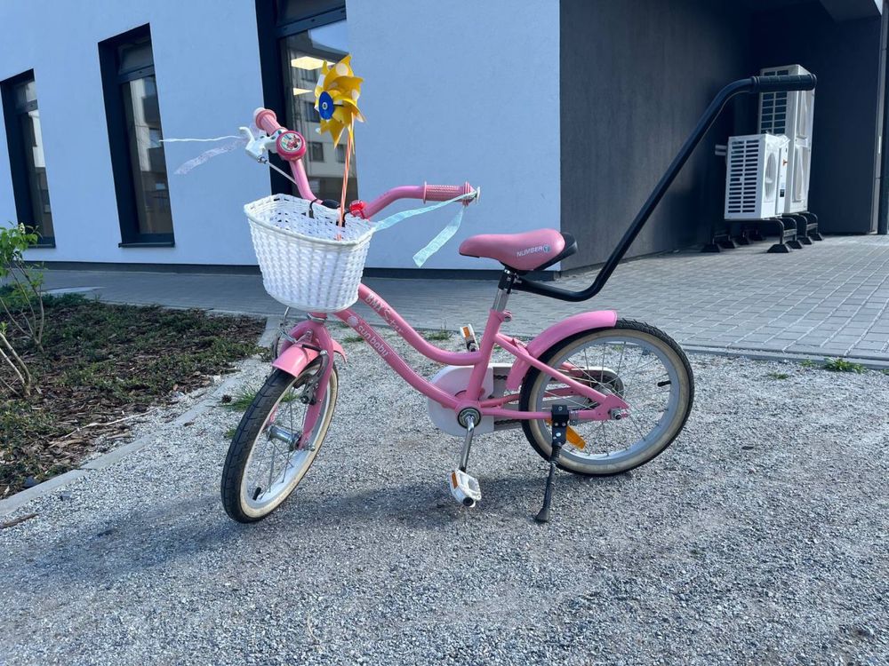 Piękny roweryk dla dziewczynki 16 cali.