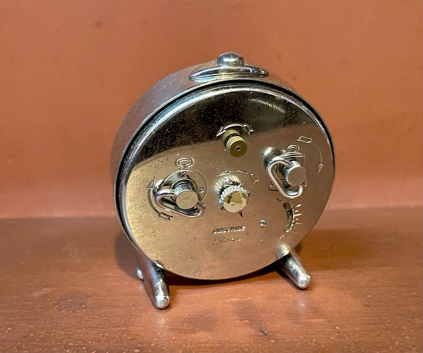 Relógios de mesa vintage e retro do Séc XX