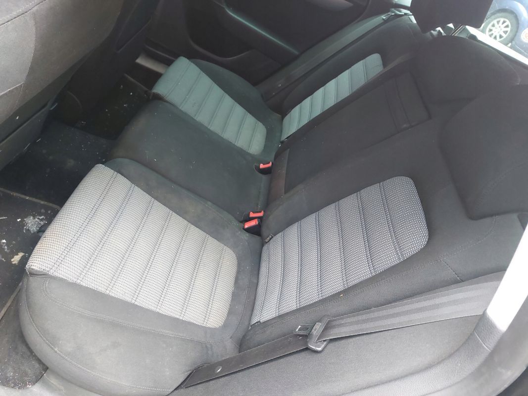 Vw Passat B7 Kombi Fotel Fotele Kanapa
