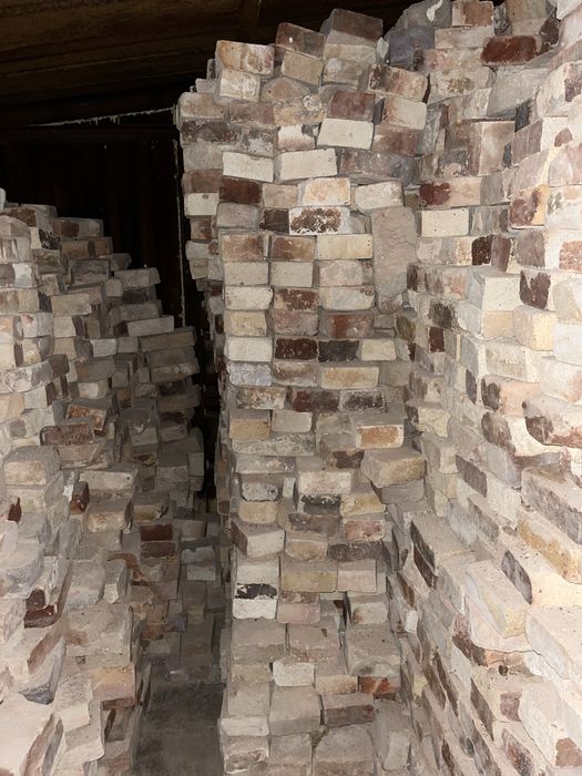 Половины и тричетверти Кирпича ОГНЕУПОРНОГО Шамотного ША-5 б/у