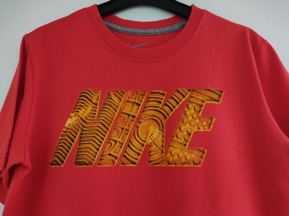 T-shirt vermelha Nike