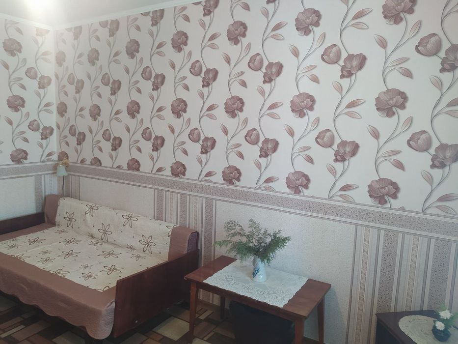 Длительно гостинка,цена 4т