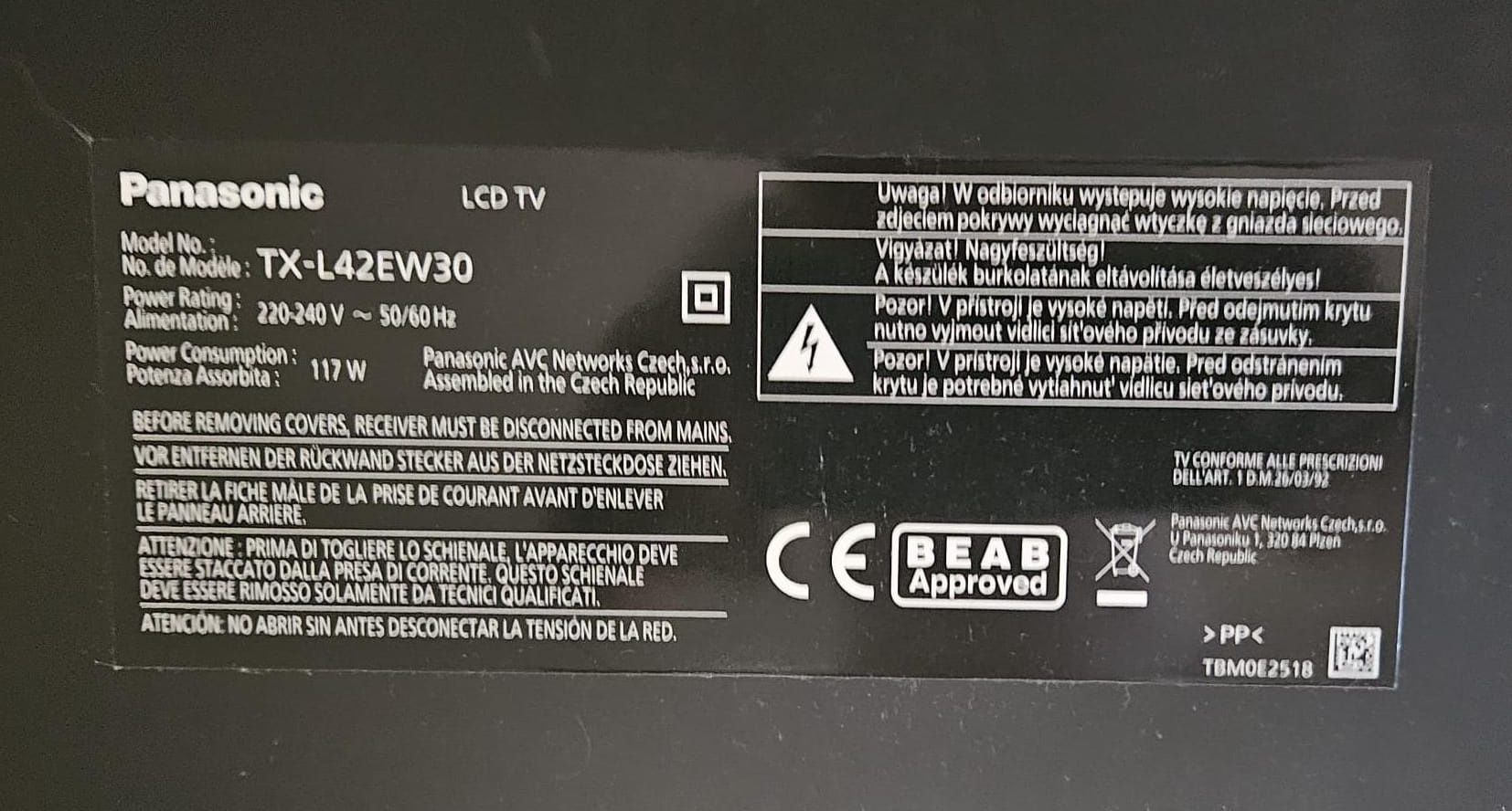 telewizor 42"  LCD Panasonic model TX-L42EW30