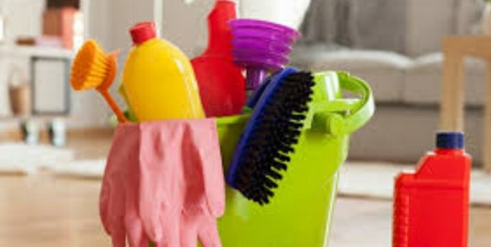 Прибирання будинків,квартир,миття балконів,вікон