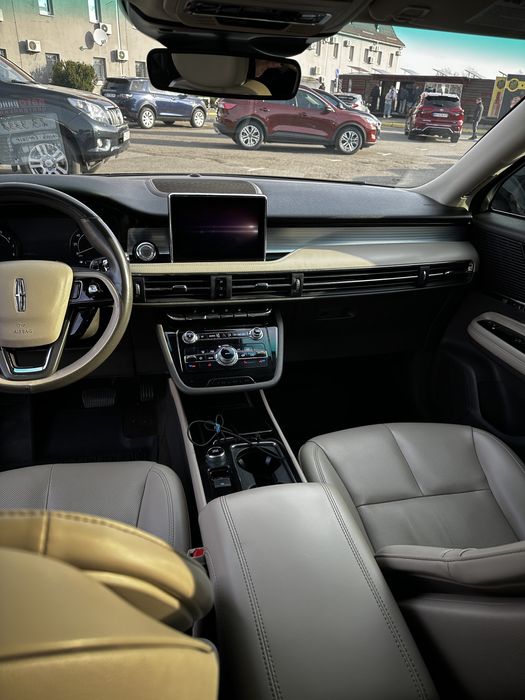 Ваш Licoln Corsair 2.0  турбо, преміум - кросовер ждет Вас!