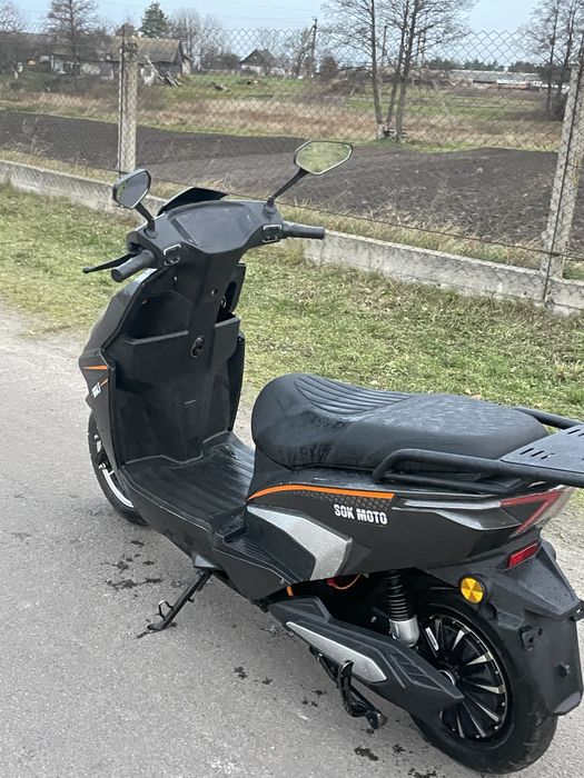 Продам електро скутер в хорошому стані