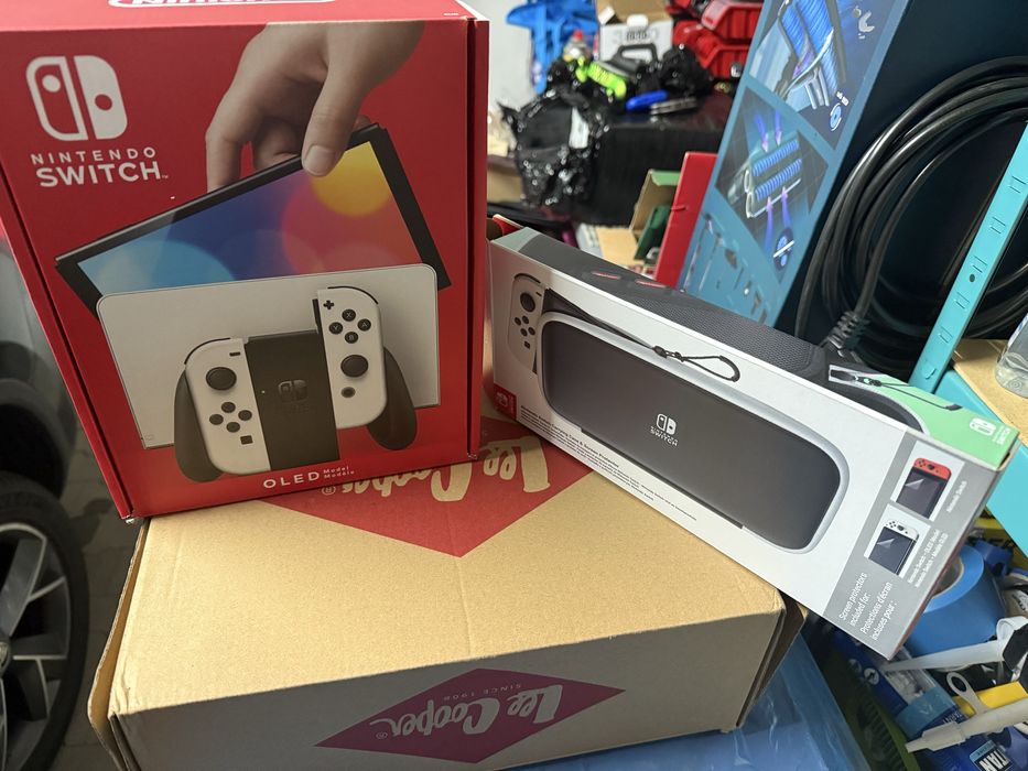 Nintendo Switch OLED
